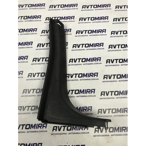Защита порога багажника правая Ford Focus 3 Wagon 2011-2017 BM51N40428A